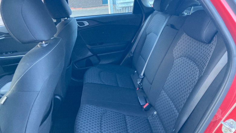 Kia Ceed 1.6 CRDi ISG 2 NAV 5dr Diesel Hatchback